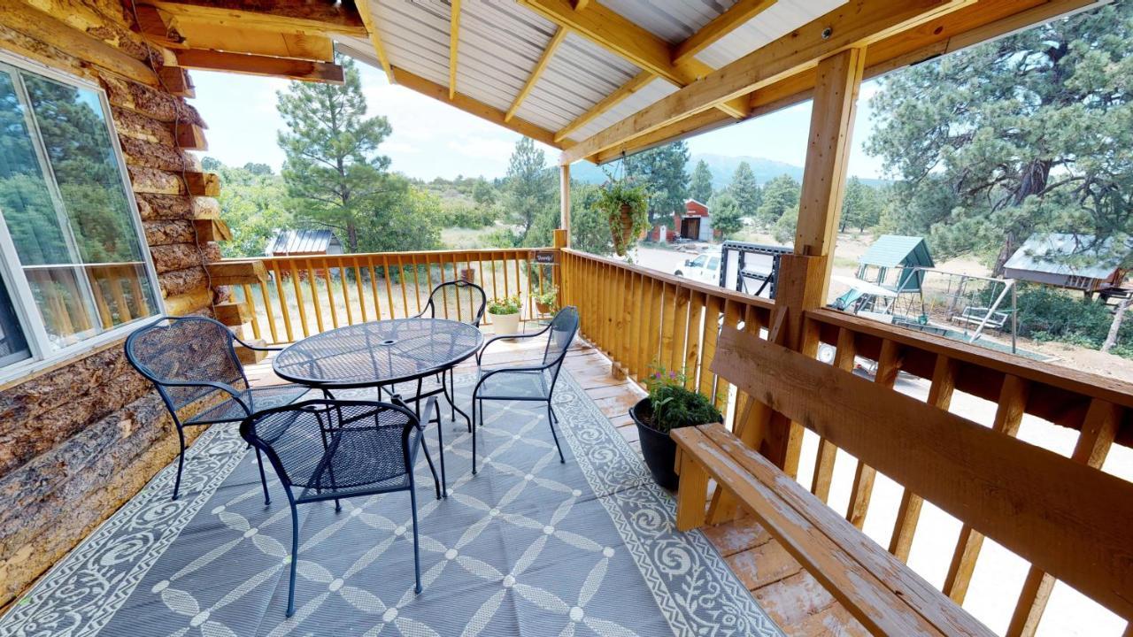 Canyon View Family Cabin, Deck, Tv Room, Games, Bbq, Campfire Монтічелло Екстер'єр фото