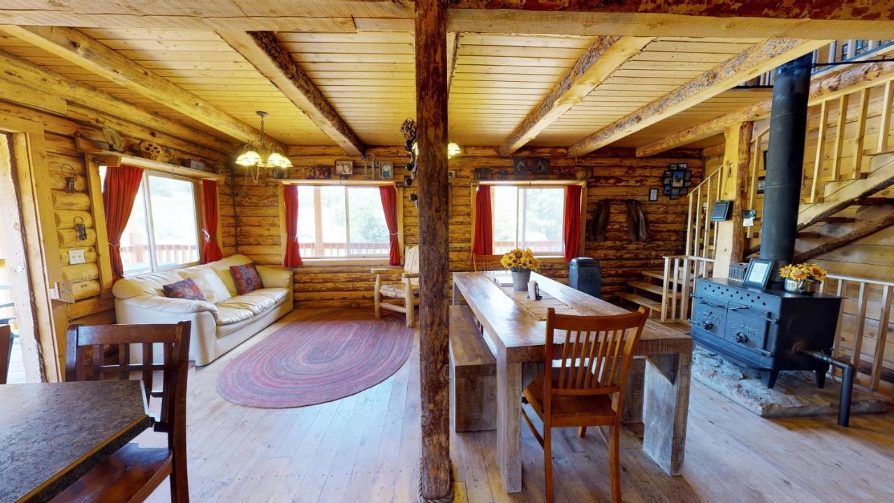 Canyon View Family Cabin, Deck, Tv Room, Games, Bbq, Campfire Монтічелло Екстер'єр фото