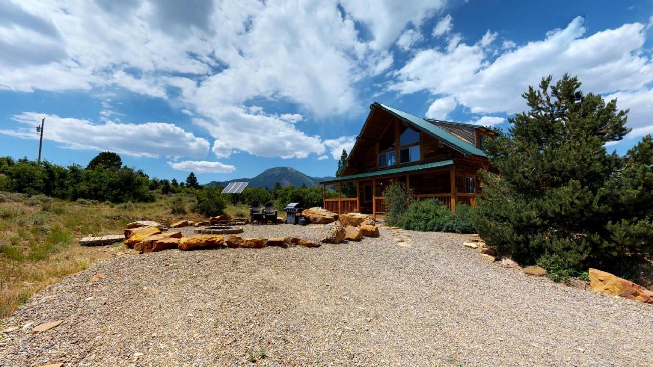 Canyon View Family Cabin, Deck, Tv Room, Games, Bbq, Campfire Монтічелло Екстер'єр фото