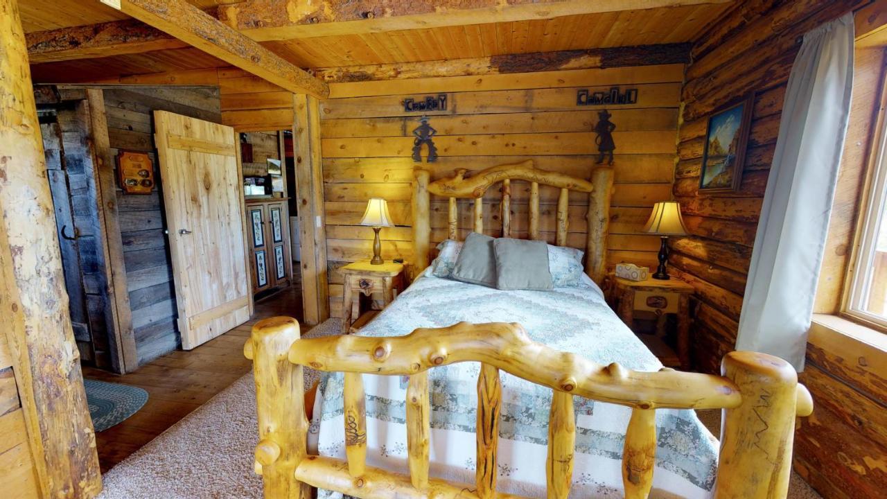 Canyon View Family Cabin, Deck, Tv Room, Games, Bbq, Campfire Монтічелло Екстер'єр фото